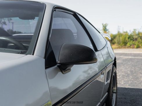 Used 1986 Pontiac Fiero GT RWD image 95