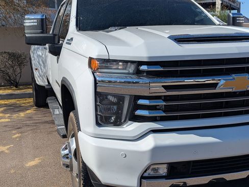 Used 2021 Chevrolet Silverado 3500 High Country image 4