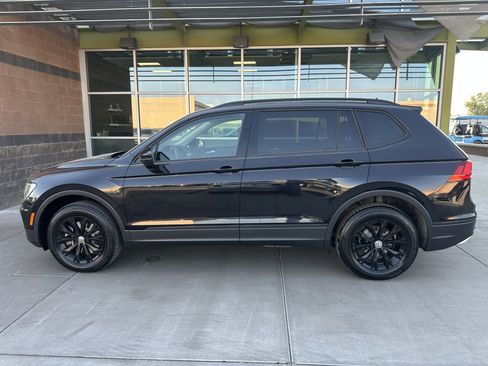 Used 2020 Volkswagen Tiguan S image 7