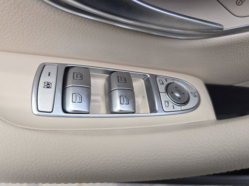 Certified 2022 Mercedes-Benz E 450 4MATIC Sedan image 27