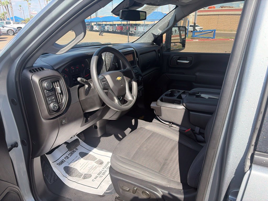 Used 2024 Chevrolet Silverado 2500 Custom w/ Custom Value Package AWD/4WD image 8