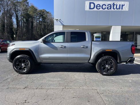 Used 2024 GMC Canyon Elevation w/ Trailering Package image 2