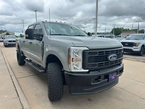 New 2026 Ford F250 XL AWD/4WD image 2