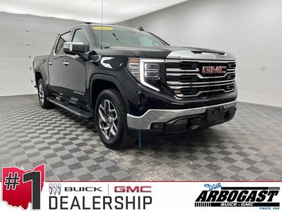 Used 2023 GMC Sierra 1500 SLT w/ SLT Premium Package