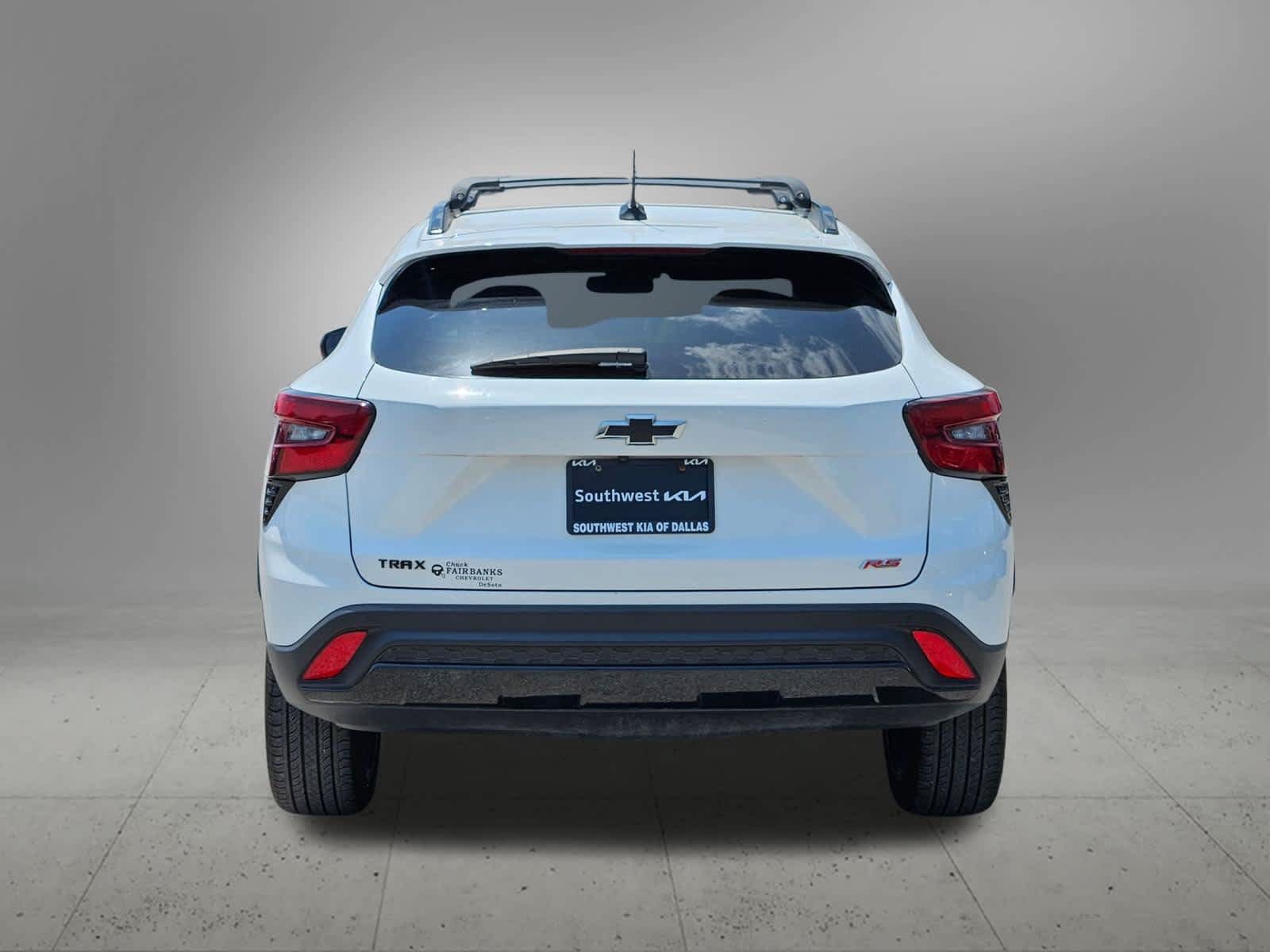 Used 2025 Chevrolet Trax RS w/ Driver Confidence Package FWD image 4