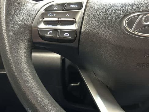Used 2019 Hyundai Kona SE AWD/4WD image 17