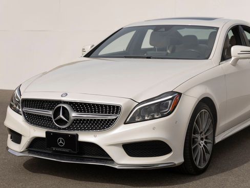 Used 2017 Mercedes-Benz CLS 550 image 6