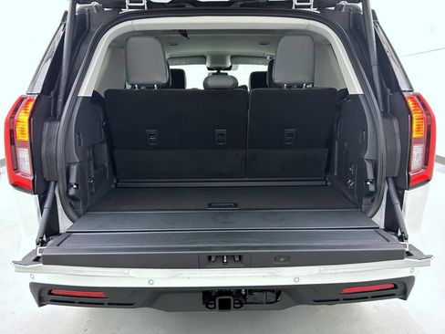 New 2026 Ford Expedition Active AWD/4WD image 24