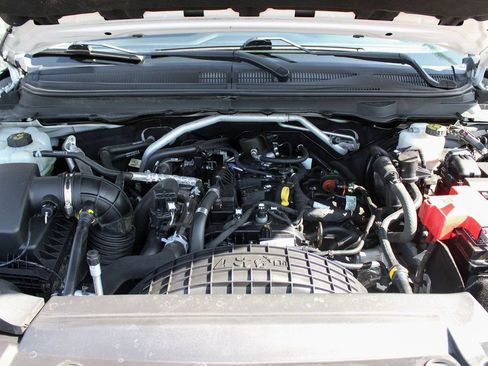 Used 2021 Ford Ranger XLT w/ Equipment Group 301A Mid image 11