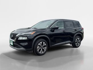Used 2023 Nissan Rogue SV image 1
