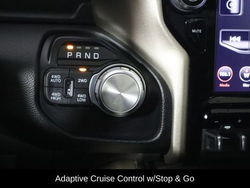 Used 2019 RAM 1500 Laramie image 30