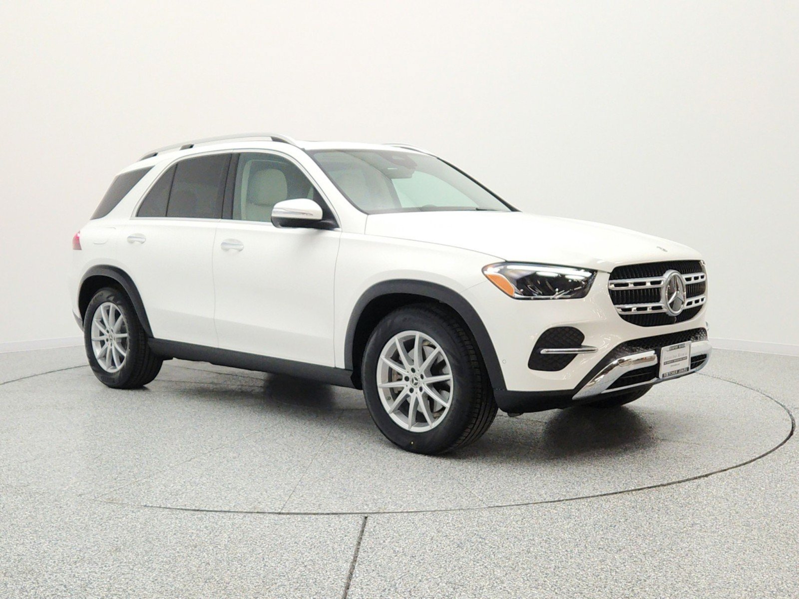Certified 2025 Mercedes-Benz GLE 350 4MATIC image 4