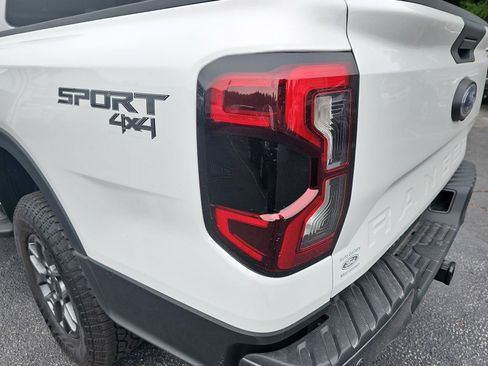Used 2025 Ford Ranger XLT w/ Equipment Group 301A High AWD/4WD image 34