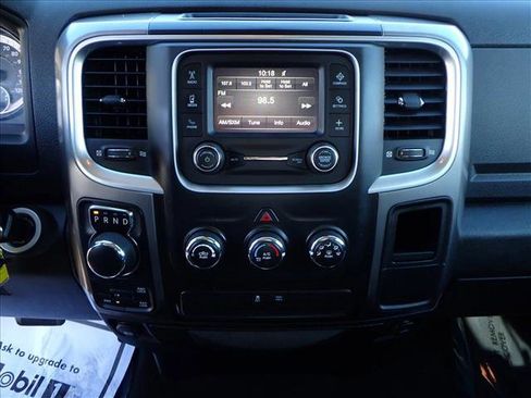 Used 2021 RAM 1500 Classic SLT image 14