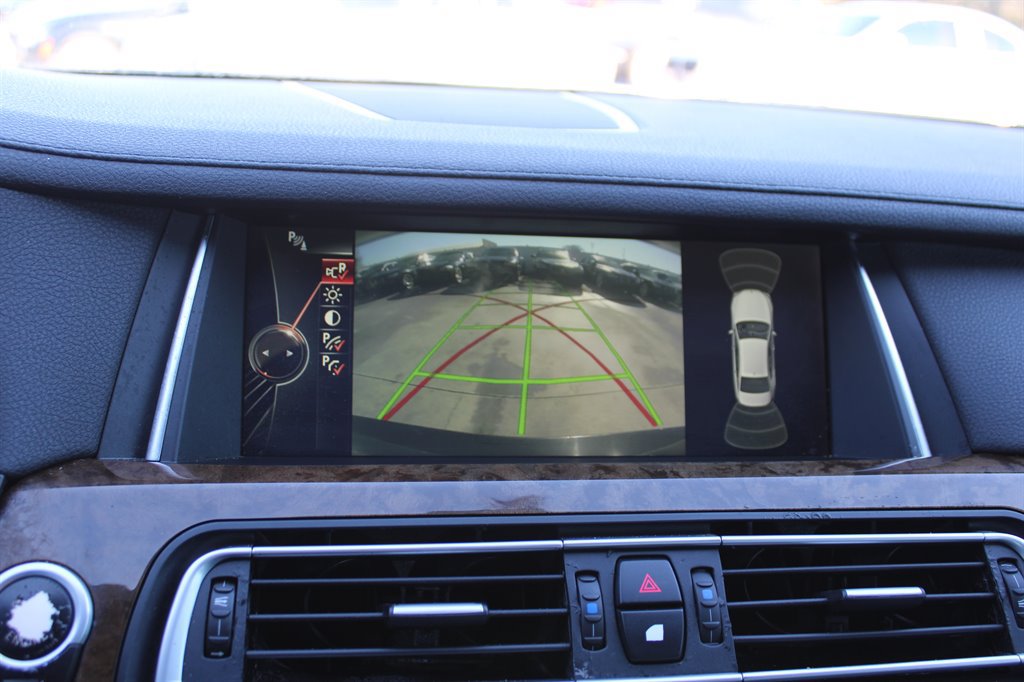 Used 2013 BMW 740Li RWD image 23