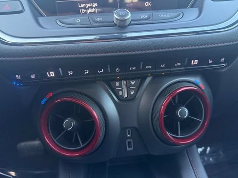 Used 2019 Chevrolet Blazer RS FWD image 6
