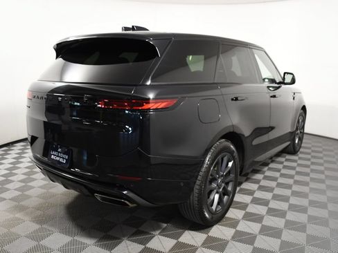 Used 2024 Land Rover Range Rover Sport Dynamic SE AWD/4WD image 6