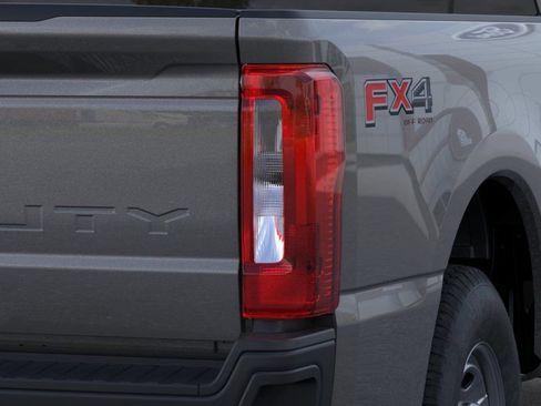 New 2026 Ford F250 XL AWD/4WD image 23