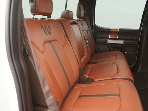 Used 2018 Ford F150 King Ranch w/ Equipment Group 601A Luxury AWD/4WD image 17