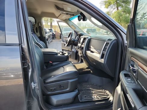 Certified 2016 RAM 1500 Laramie w/ Convenience Group image 20