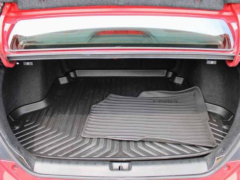 Used 2021 Honda Civic Sport image 18