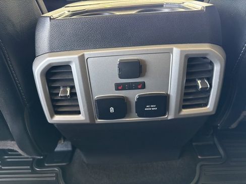 Used 2020 Ford F150 Lariat w/ Equipment Group 502A Luxury image 27