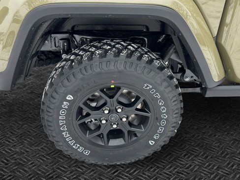 New 2026 Jeep Gladiator Willys image 12