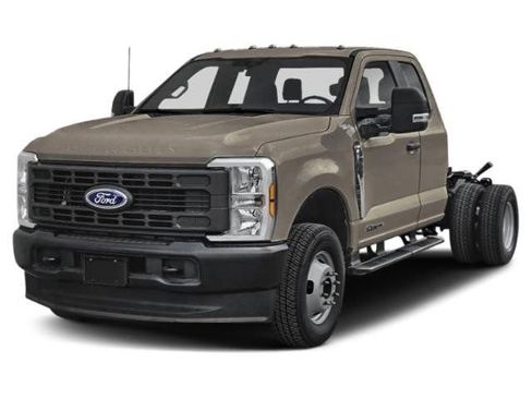 Used 2024 Ford F350 XLT AWD/4WD image 1
