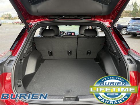 New 2026 Chevrolet Equinox EV LT image 33