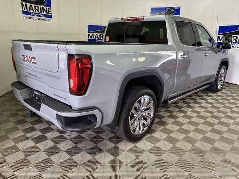 Used 2025 GMC Sierra 1500 Denali w/ Denali Reserve Package AWD/4WD image 13