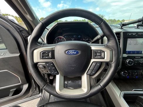 Used 2021 Ford F350 Lariat w/ Lariat Ultimate Package image 16