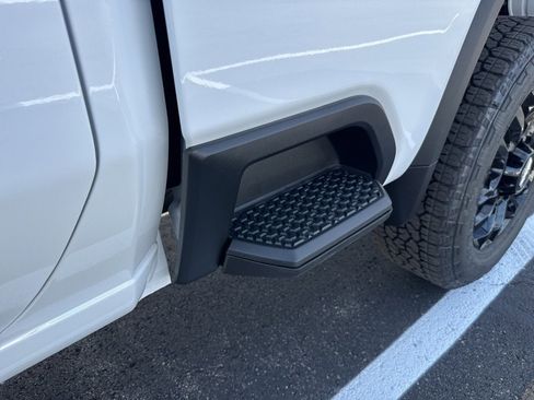 New 2026 Chevrolet Silverado 2500 Custom w/ Custom Convenience Package image 13