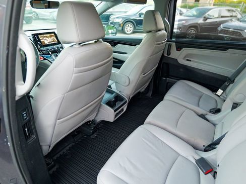 Used 2023 Honda Odyssey Touring image 26