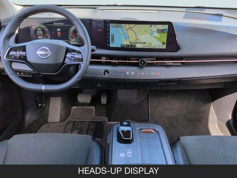 Used 2023 Nissan Ariya AWD image 13