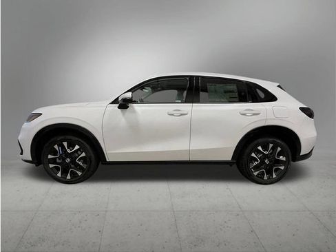 New 2027 Honda HR-V EX-L image 2