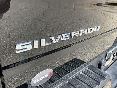 Used 2026 Chevrolet Silverado 1500 RST w/ Z71 Off-Road Package AWD/4WD image 10