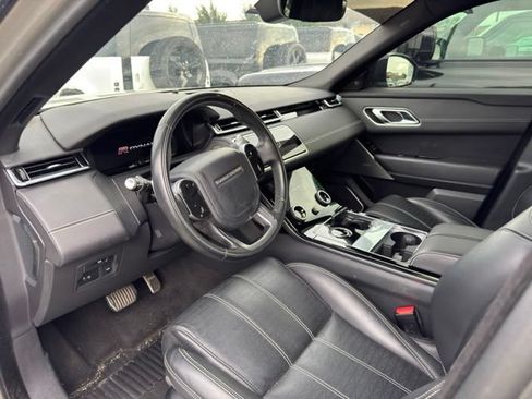 Used 2019 Land Rover Range Rover Velar R-Dynamic SE AWD/4WD image 4