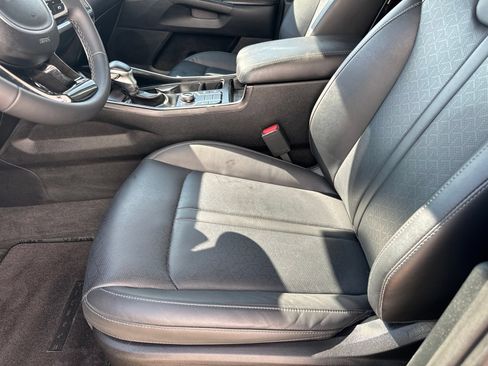 Used 2023 Kia Sorento S w/ Panoramic Sunroof Package AWD/4WD image 29