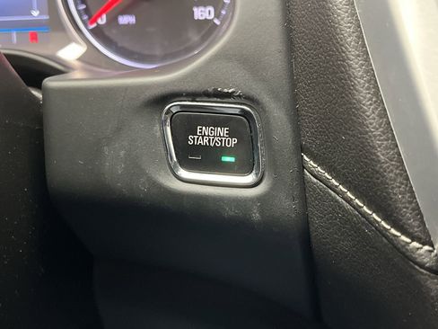 Certified 2021 GMC Acadia SLE w/ Driver Convenience Package image 22