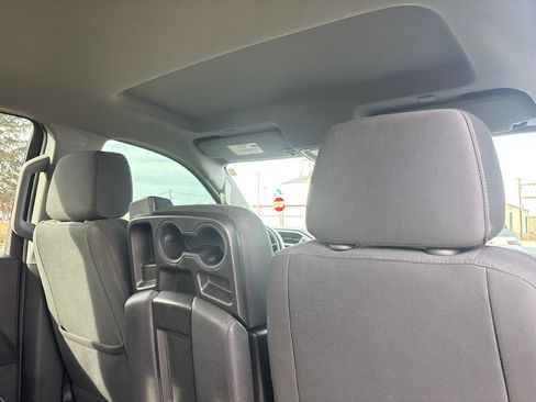 Used 2023 Chevrolet Silverado 1500 LT image 33