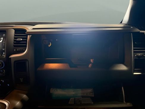 Used 2021 RAM 1500 Classic Warlock image 24