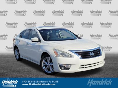 Used 2015 Nissan Altima 2.5 SL w/ Technology Package