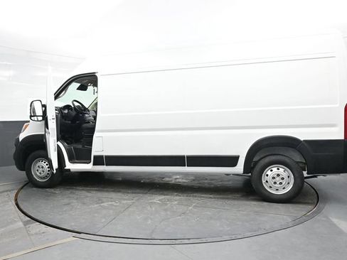 Used 2023 RAM ProMaster 2500 FWD image 46