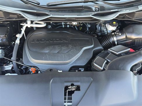 Used 2024 Honda Odyssey Elite image 33