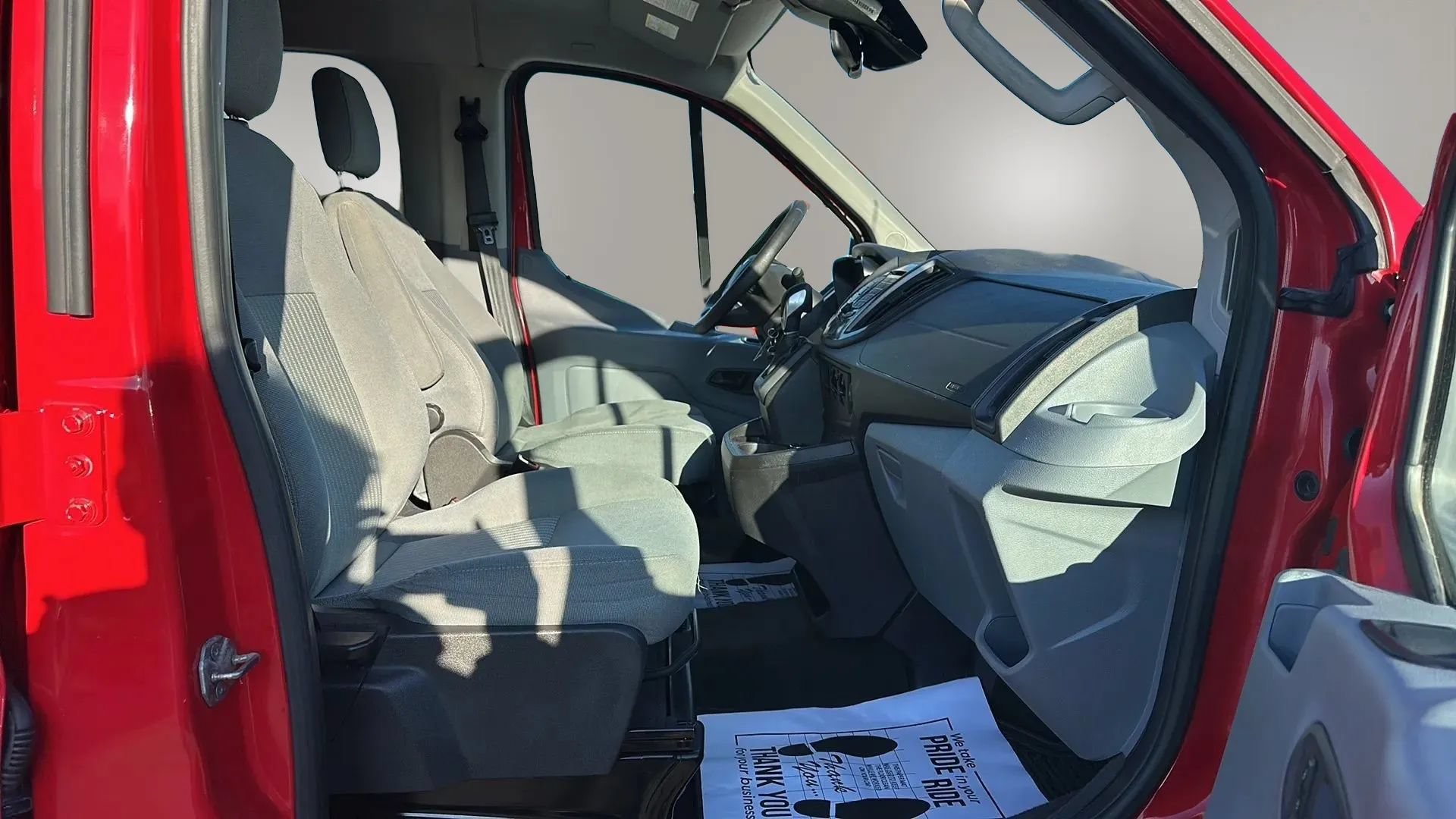 Used 2015 Ford Transit 350 XLT RWD image 13