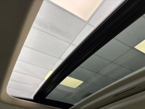 Used 2014 Ford Fusion SE w/ Equipment Group 502A image 20