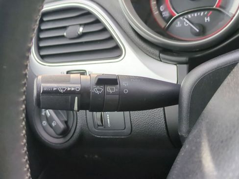 Used 2012 Dodge Journey Crew FWD image 27