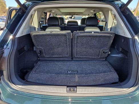 Used 2019 Volkswagen Tiguan SEL FWD image 13
