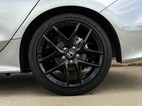 Used 2026 Honda Civic Sport image 15