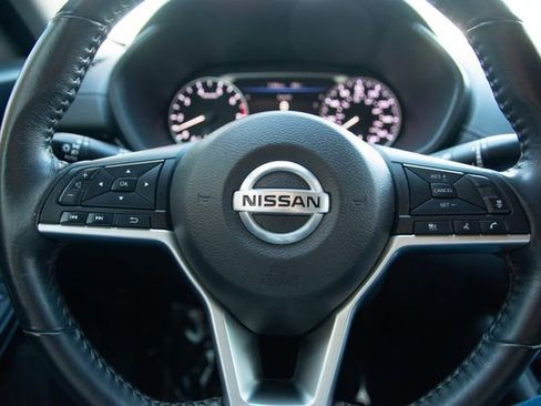 Used 2022 Nissan Sentra SV image 15